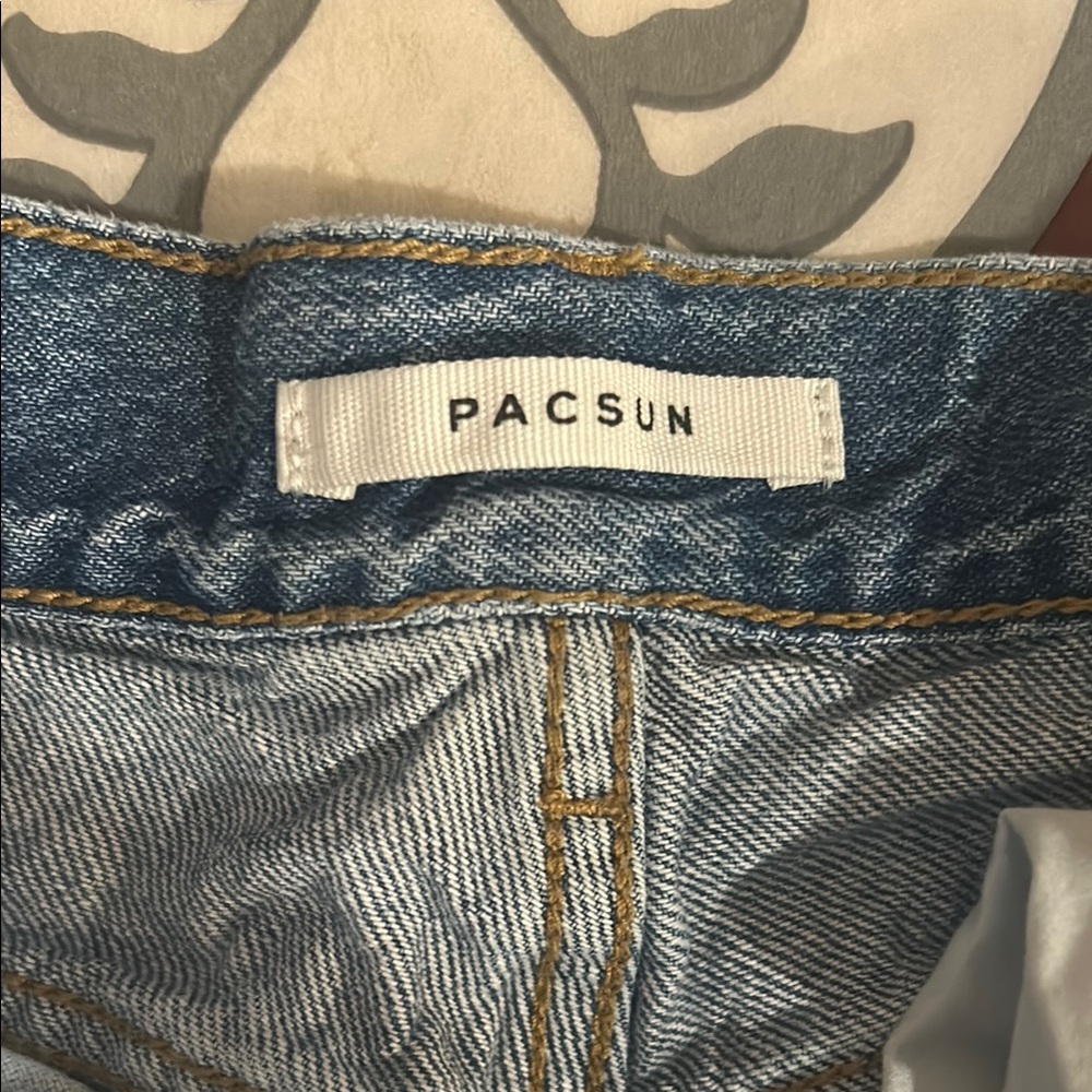 Patchwork Denim Jeans - Picture 3 of 4